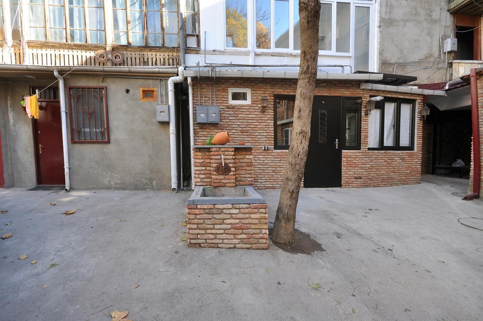 Suzi Apartments Тбилиси Экстерьер фото